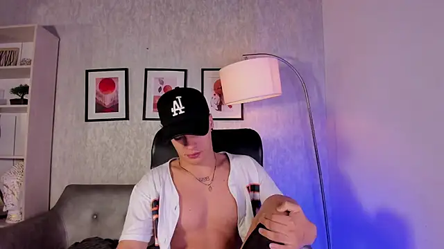 BenitoSaenz online show from 11/09/25, 11:52