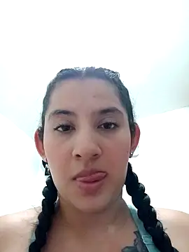 VALENTINA ROUSE  online show from 09/15/25, 02:39