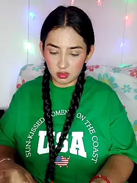 VALENTINA ROUSE  online show from 04/02/26, 09:23