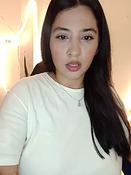VALENTINA ROUSE  online show from 07/24/26, 11:14