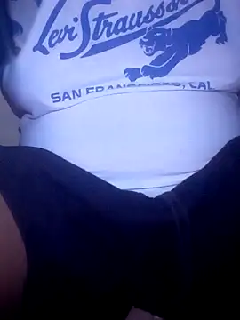 OnlyMoneyIwanT online show from 10/05/25, 07:56