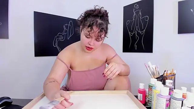 Snapshot of SeleneLuminari8 chatting on 10/15/25, 01:11 SeleneLuminari8 online show from 10/15/25, 01:11