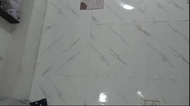 Its Ashleigh online show from 04/21/26, 05:17