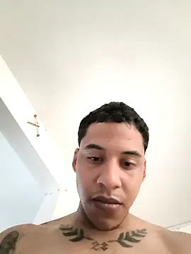 Snapshot of Grasonxxx chatting on 04/05/26, 04:26 Grasonxxx online show from 04/05/26, 04:26