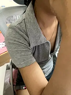 Mina048 online show from 10/11/25, 04:01