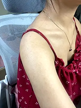 Mina048 online show from 10/16/25, 11:55