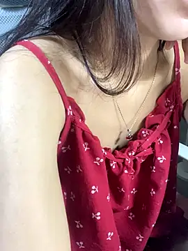 Mina048 online show from 11/19/25, 08:20