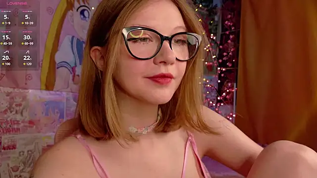 Snapshot of bunny_batters19 chatting on 09/21/25, 05:53 bunny batters19 online show from 09/21/25, 05:53