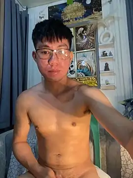 xshyboyx online show from 09/24/25, 04:21