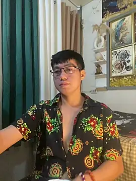 xshyboyx online show from 06/26/26, 12:20