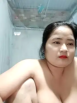 BigBoobs186 online show from 10/08/25, 02:58