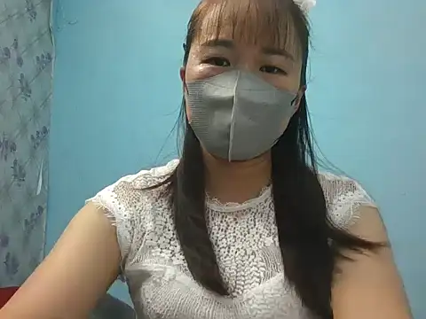 Snapshot of Hachi077 chatting on 09/16/25, 06:58 Hachi077 online show from 09/16/25, 06:58