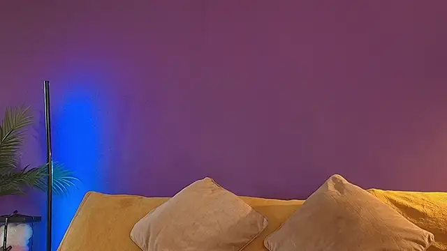 AnyaKim online show from 09/25/25, 08:07