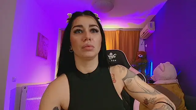 AnyaKim online show from 10/24/25, 09:28