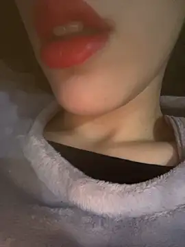 Mimisixo online show from 11/20/25, 04:07