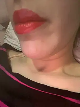 Snapshot of Mimisixo chatting on 02/22/26, 12:34 Mimisixo online show from 02/22/26, 12:34