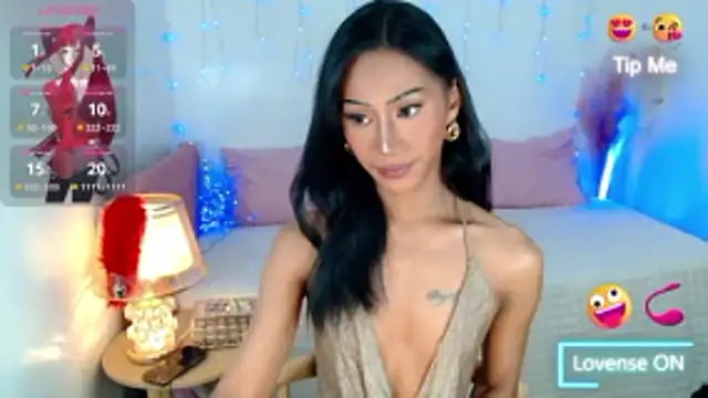 sassylatina online show from 12/03/25, 03:43