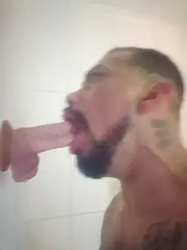 Cnutt310 online show from 11/02/25, 06:27