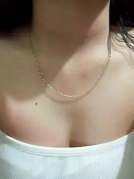 Mina-2468 online show from 10/25/25, 03:40