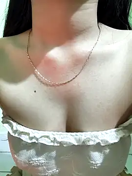 Snapshot of Mina-2468 chatting on 02/09/26, 03:27 Mina-2468 online show from 02/09/26, 03:27