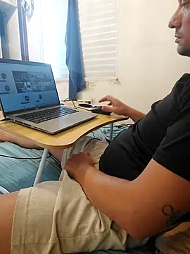 Snapshot of jeff_pepoer chatting on 01/08/26, 01:02 jeff pepoer online show from 01/08/26, 01:02