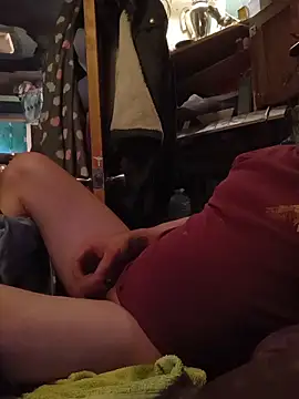 Snapshot of Twoslipperywhenwett chatting on 11/18/25, 06:45 Twoslipperywhenwett online show from 11/18/25, 06:45