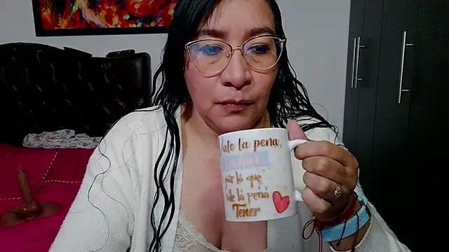 Snapshot of Grace_mature_milf chatting on 05/28/26, 11:18 Grace mature milf online show from 05/28/26, 11:18