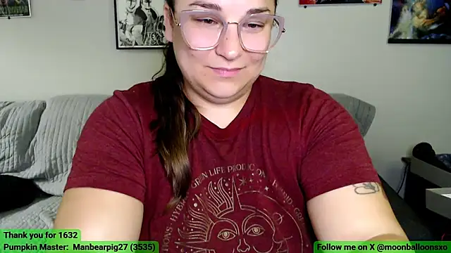 MoonBalloons online show from 10/12/25, 02:32