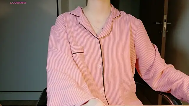 Ryeon 99 online show from 03/15/26, 03:07