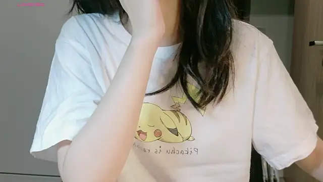 Ryeon 99 online show from 04/14/26, 03:51