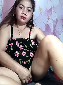 sexybitch 02 online show from 04/06/26, 07:15