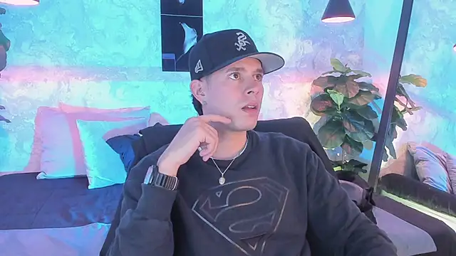 nils saint online show from 01/08/26, 04:04