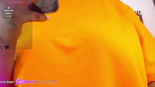 BarbaraGil1 online show from 11/12/25, 07:24