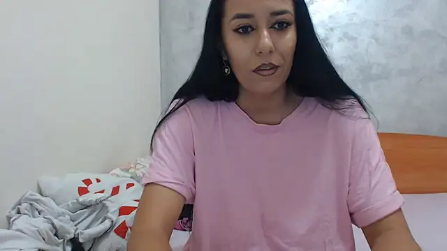 Snapshot of Maryem637048 chatting on 06/03/26, 01:36 Maryem637048 online show from 06/03/26, 01:36
