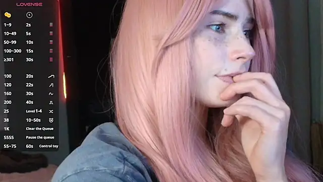 Snapshot of PieraMarch chatting on 02/10/26, 07:07 PieraMarch online show from 02/10/26, 07:07