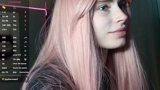 Snapshot of PieraMarch chatting on 03/01/26, 07:27 PieraMarch online show from 03/01/26, 07:27