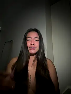 urasianlady online show from 11/13/25, 12:37