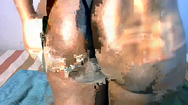 shy-lillyX22 online show from 12/23/25, 08:23