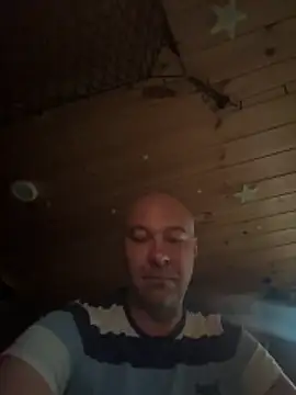 Snapshot of annubis69 chatting on 04/15/26, 02:46 annubis69 online show from 04/15/26, 02:46