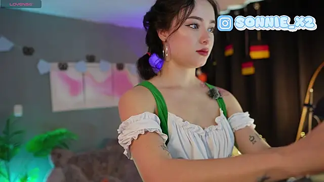 Sonnie mami online show from 10/03/25, 01:52