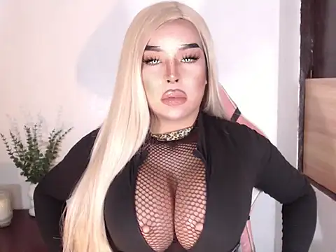 NataliaFernandezz online show from 03/28/26, 01:49