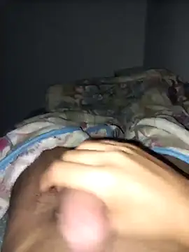 amin20cm online show from 10/29/25, 10:33