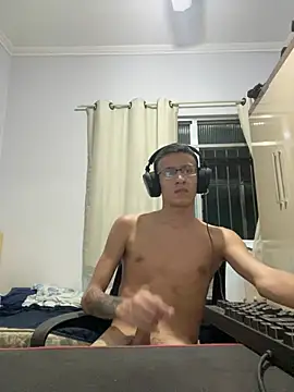 safadezanunes2 online show from 03/04/26, 10:49