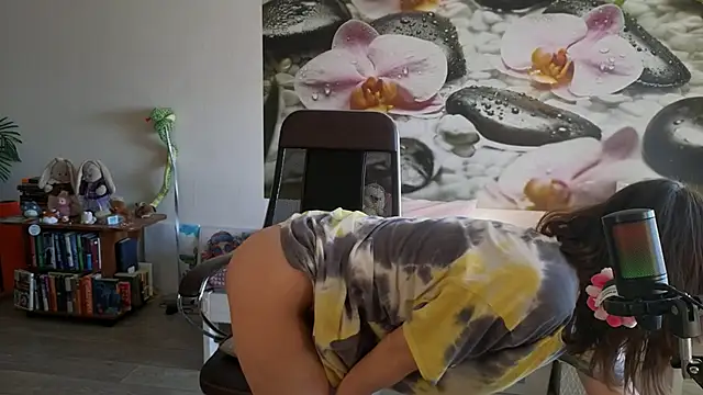 jenny  cutey online show from 02/18/26, 04:19