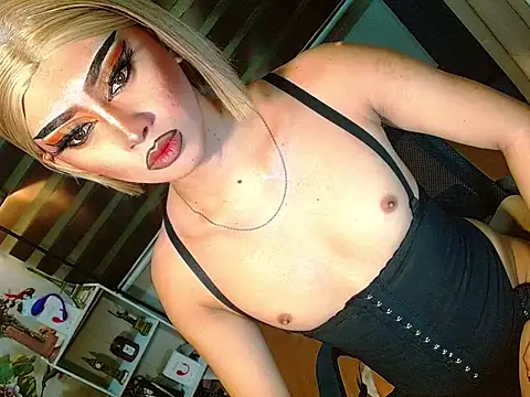 Queen yasii 88 online show from 04/15/26, 02:35