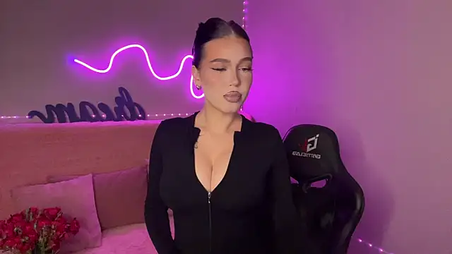 mistress of hearts online show from 11/06/25, 08:32