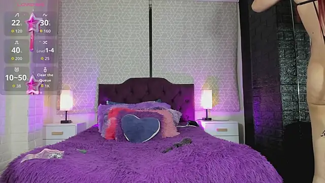 Zamara Kleii online show from 10/21/25, 04:46