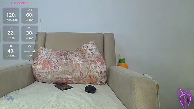 true2 couple online show from 03/15/26, 11:05