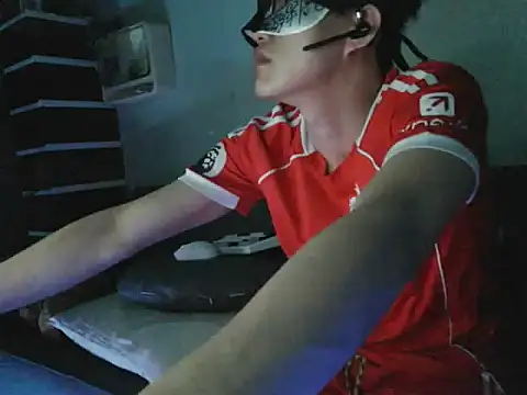 boyhigh1997 online show from 11/04/25, 05:34