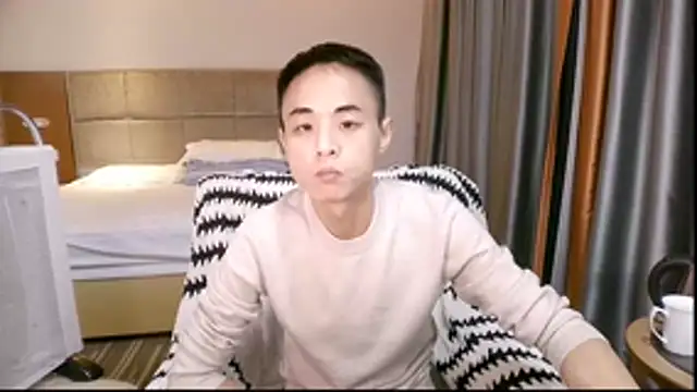 Tsia-Die online show from 12/05/25, 05:20